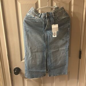 NWT Zara denim skirt